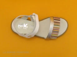 MKids METUS Blanc Argent Multicolore - Nu-pieds Fille 12 MKids METUS Blanc Argent Multicolore - Nu-pieds Fille -Chaussures De Mode cd24607c73b9e66c561f35ea11d5d5ef img 1865.jpg 119619