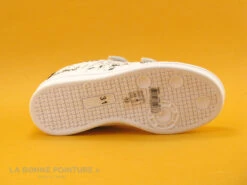 Petit Genie ES4075J Blanc - Tachetee Noir Et Jaune - Basket Velcro Fille -Chaussures De Mode cd24607c73b9e66c561f35ea11d5d5ef img 3648.jpg 151540